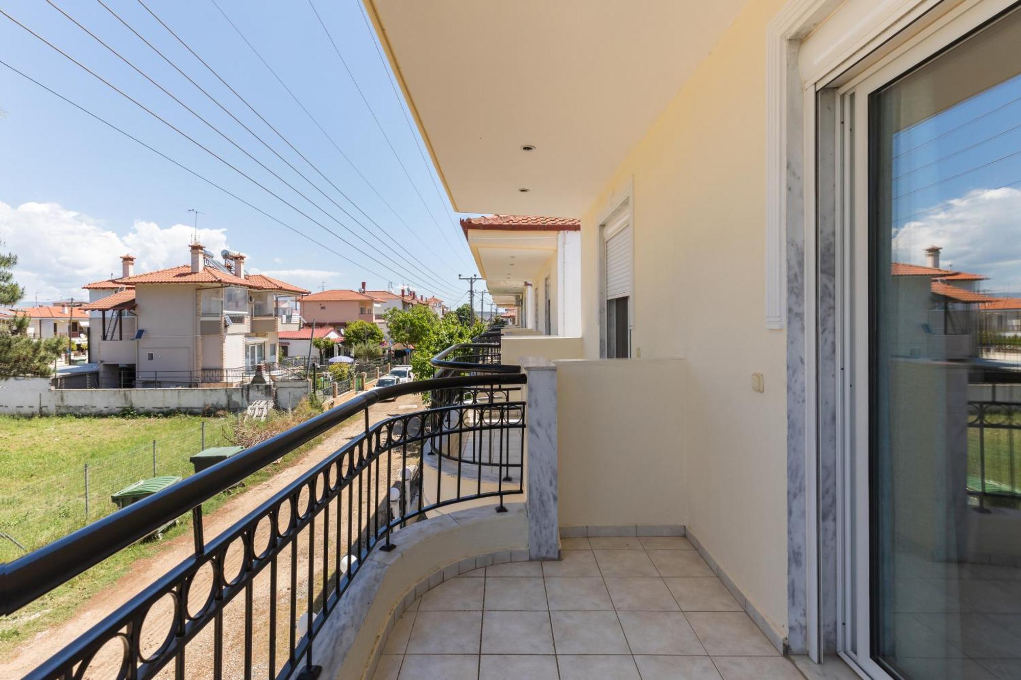 Alexandra'S Maisonette. Paralia Dionisiou Exterior foto