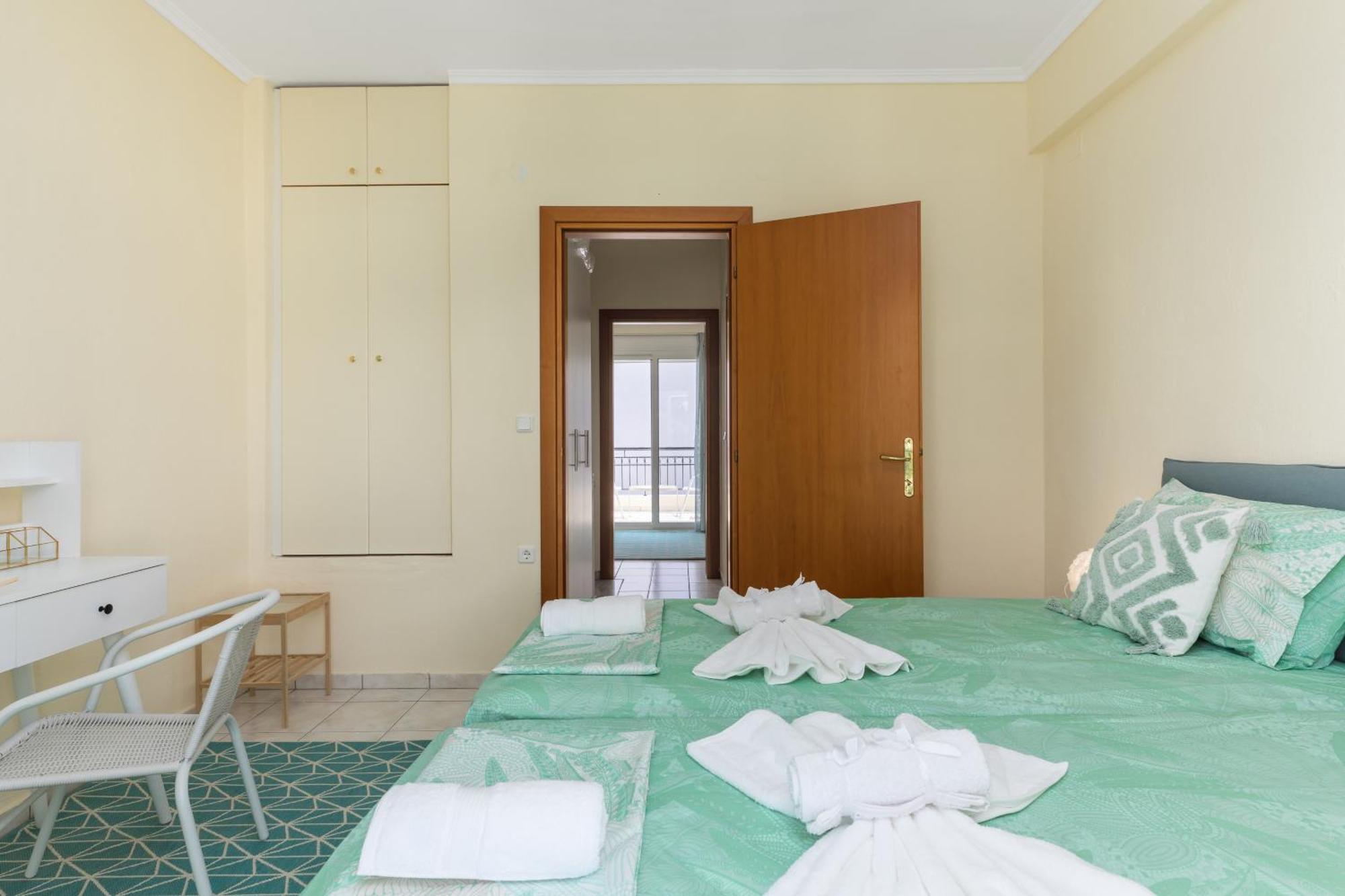 Alexandra'S Maisonette. Paralia Dionisiou Exterior foto